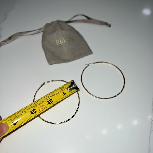 REEDS 14K Gold Hoop Earrings - Picture 7 of 8